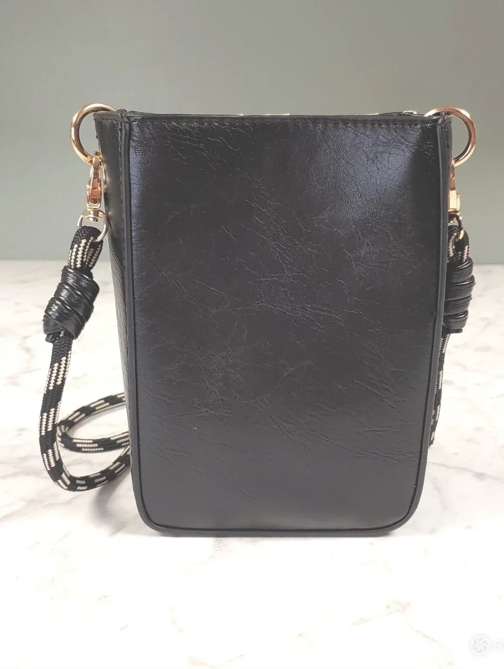 women Universal Thread black, tan checkered crossbody casual bag y2k retro